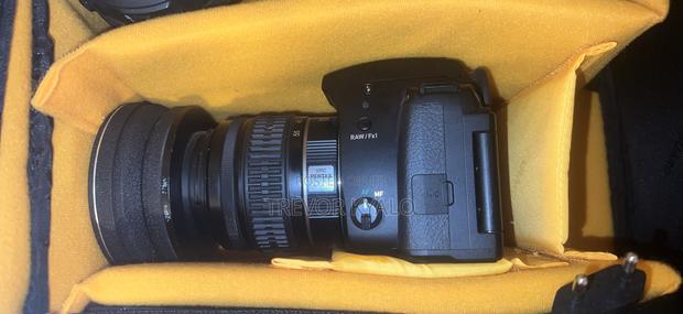 Pentax Camera Body + Full Kit (Lenses, Light, Camera Bag, Sd Card) - thumbnail 2