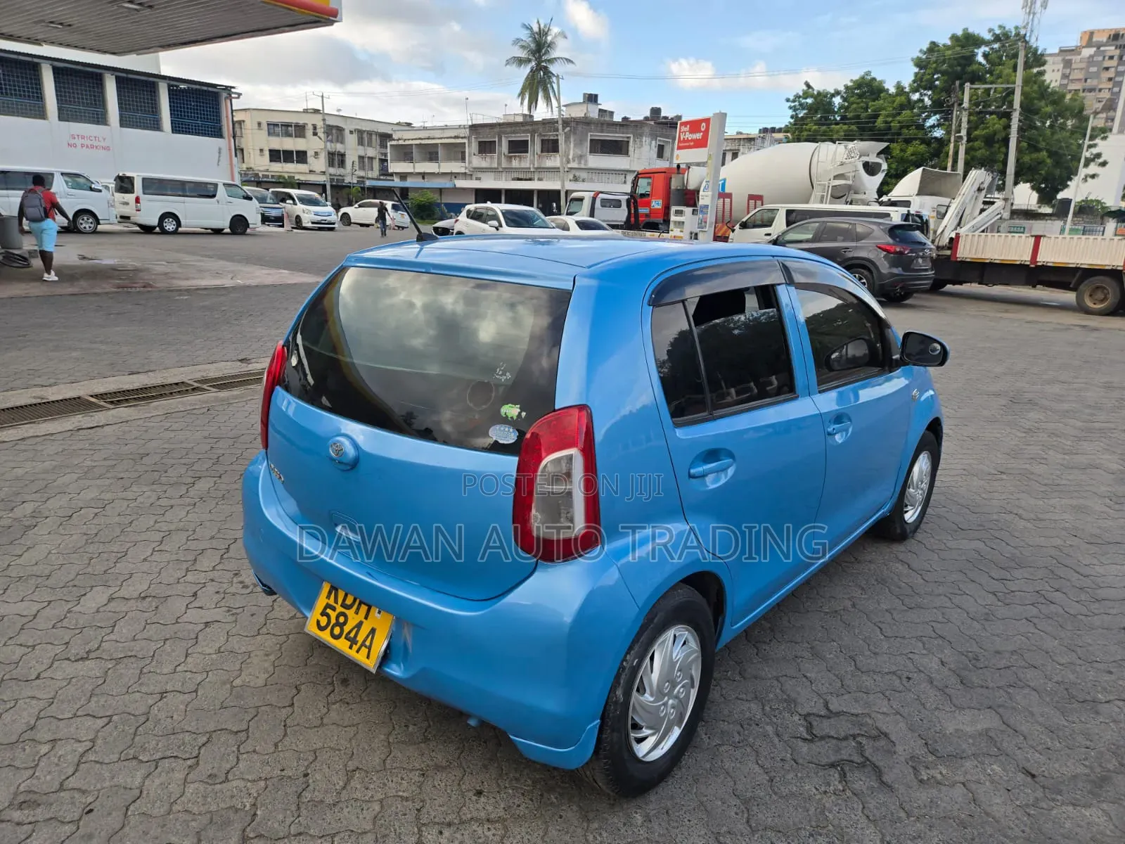 Toyota Passo 2015 Blue