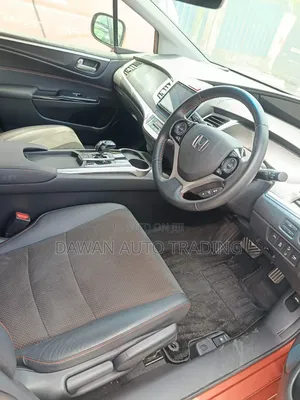 Honda Jade 2019 Orange