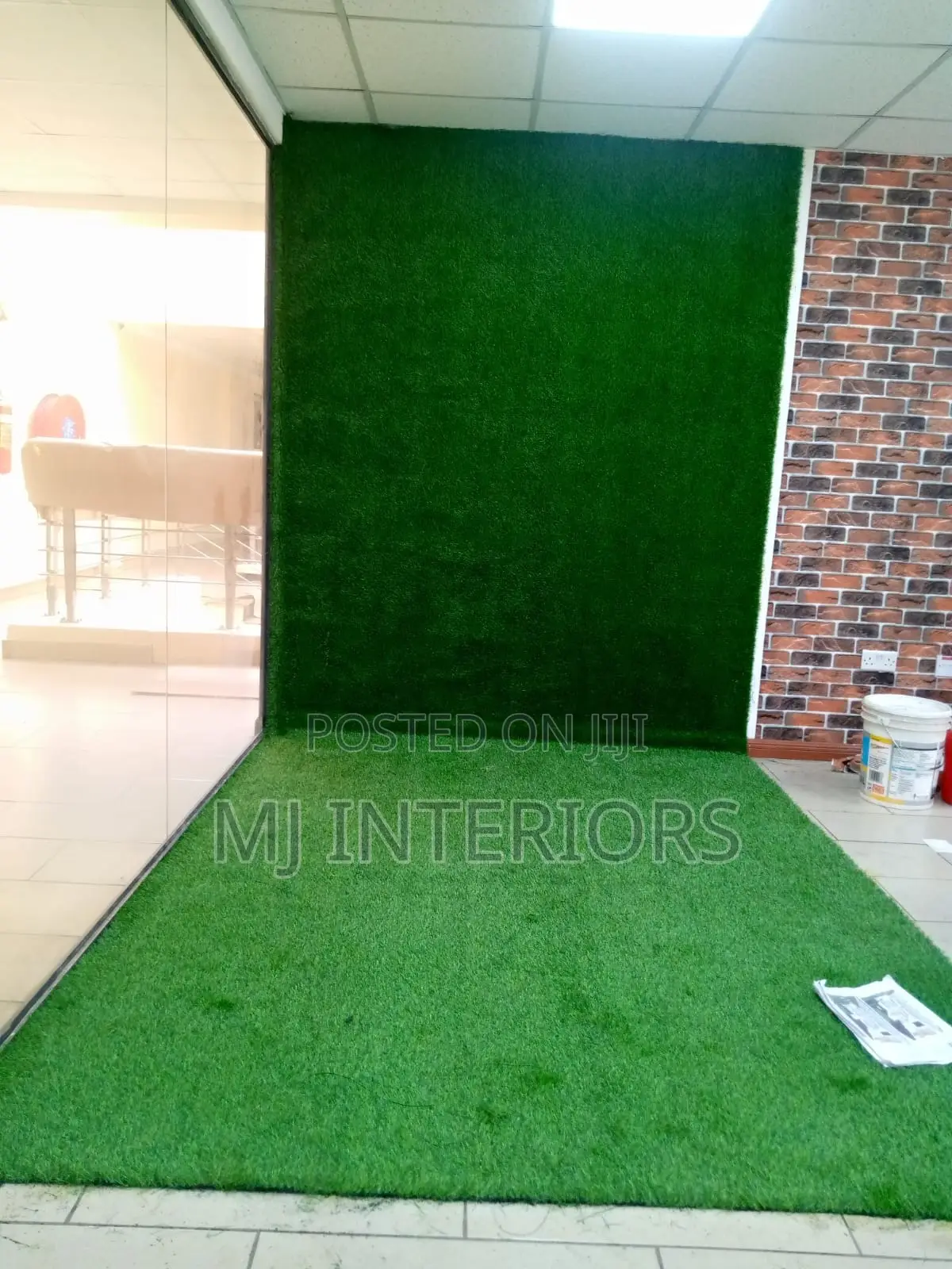 Artificial Lawn Grass Carpet for Stylish Compound Makeover