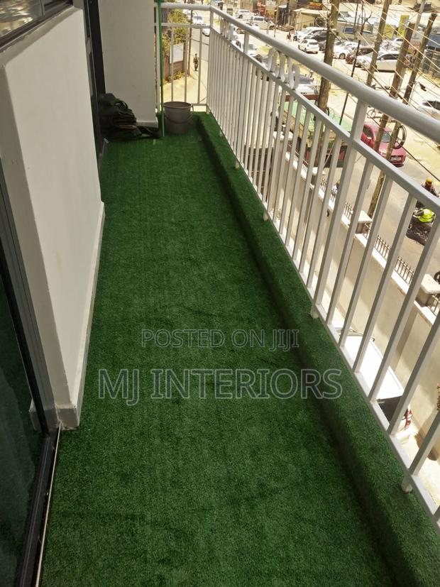 Beautiful Artificial Grass Carpet for Compound Landscaping