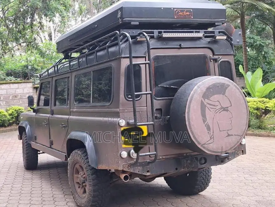 Land Rover Defender 2012 Brown