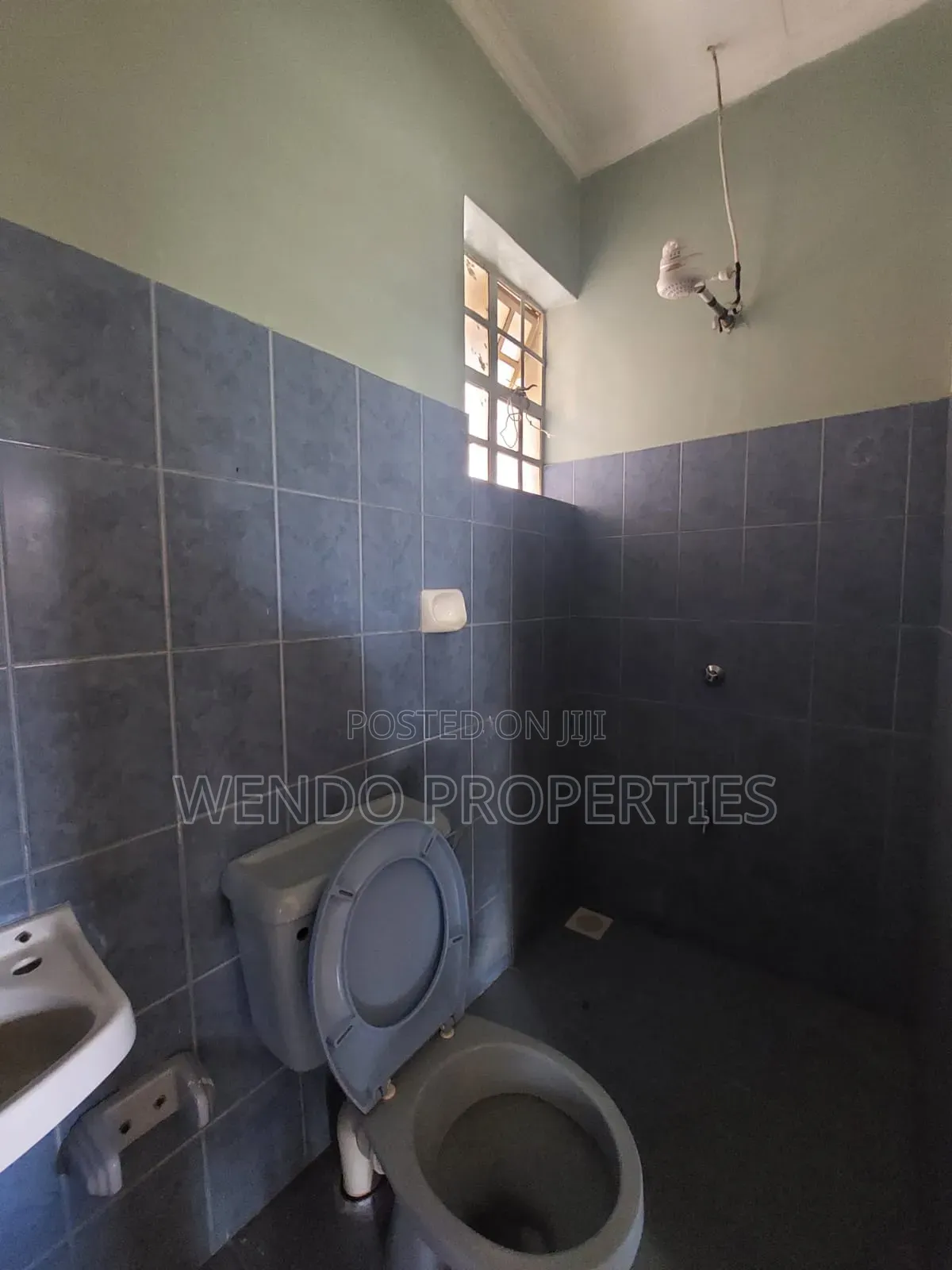 2bdrm Bungalow in Karen for rent