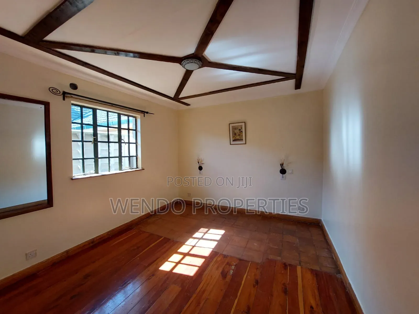 2bdrm Bungalow in Karen for rent