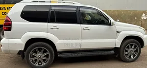 Toyota Land Cruiser Prado 2010 Pearl