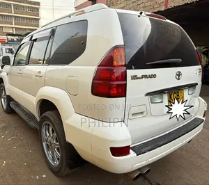 Toyota Land Cruiser Prado 2010 Pearl