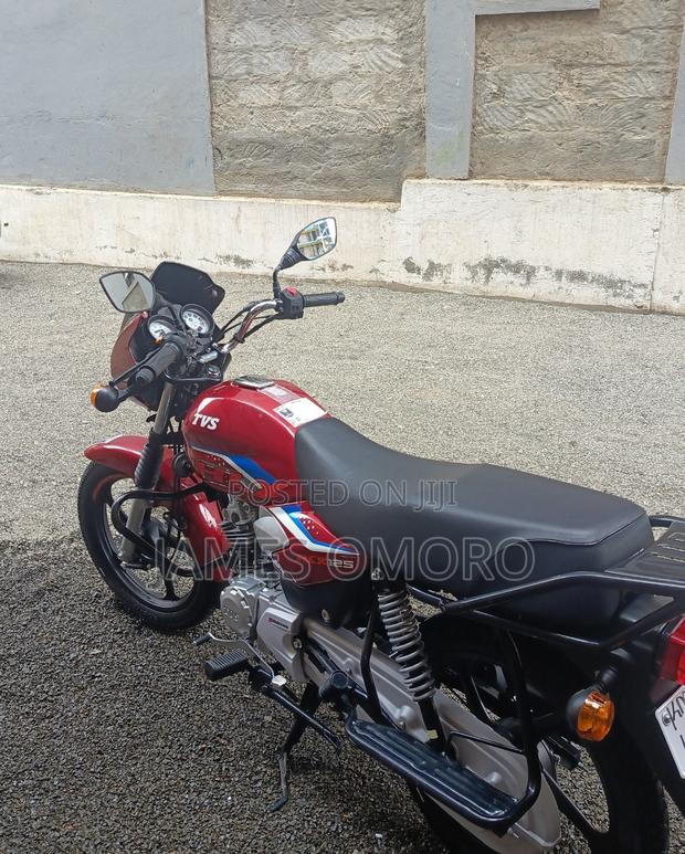 TVS HLX 125 2025 Red - thumbnail 2