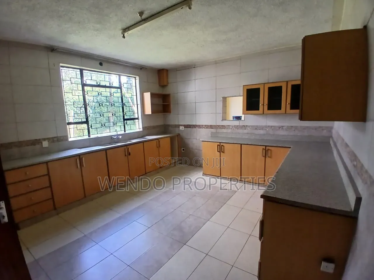 6bdrm Villa in Karen for rent