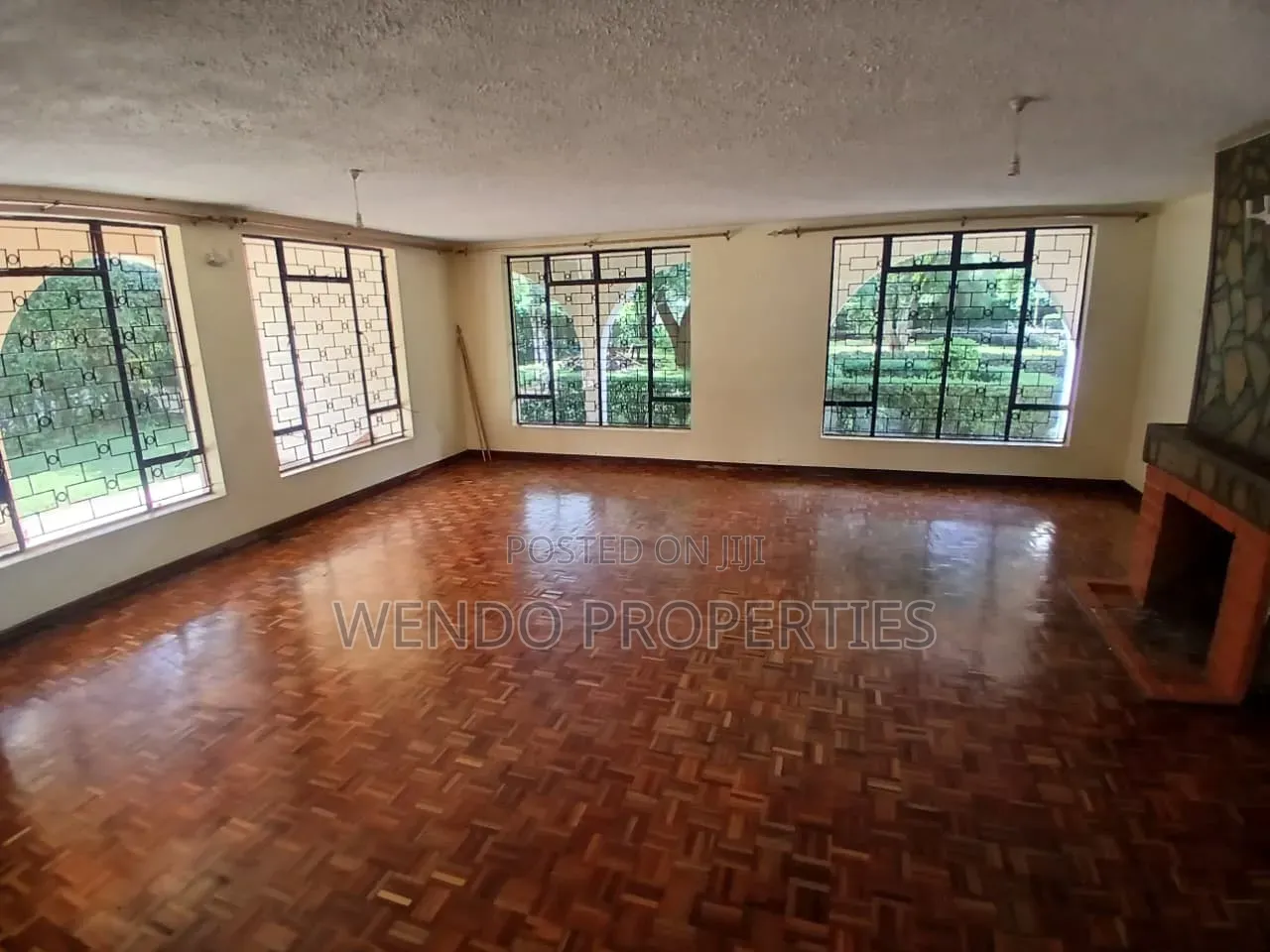 6bdrm Villa in Karen for rent