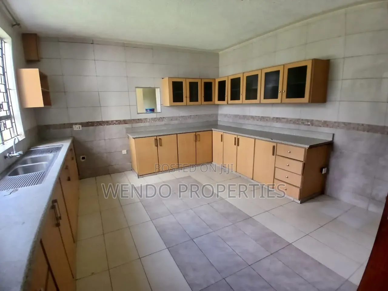 6bdrm Villa in Karen for rent