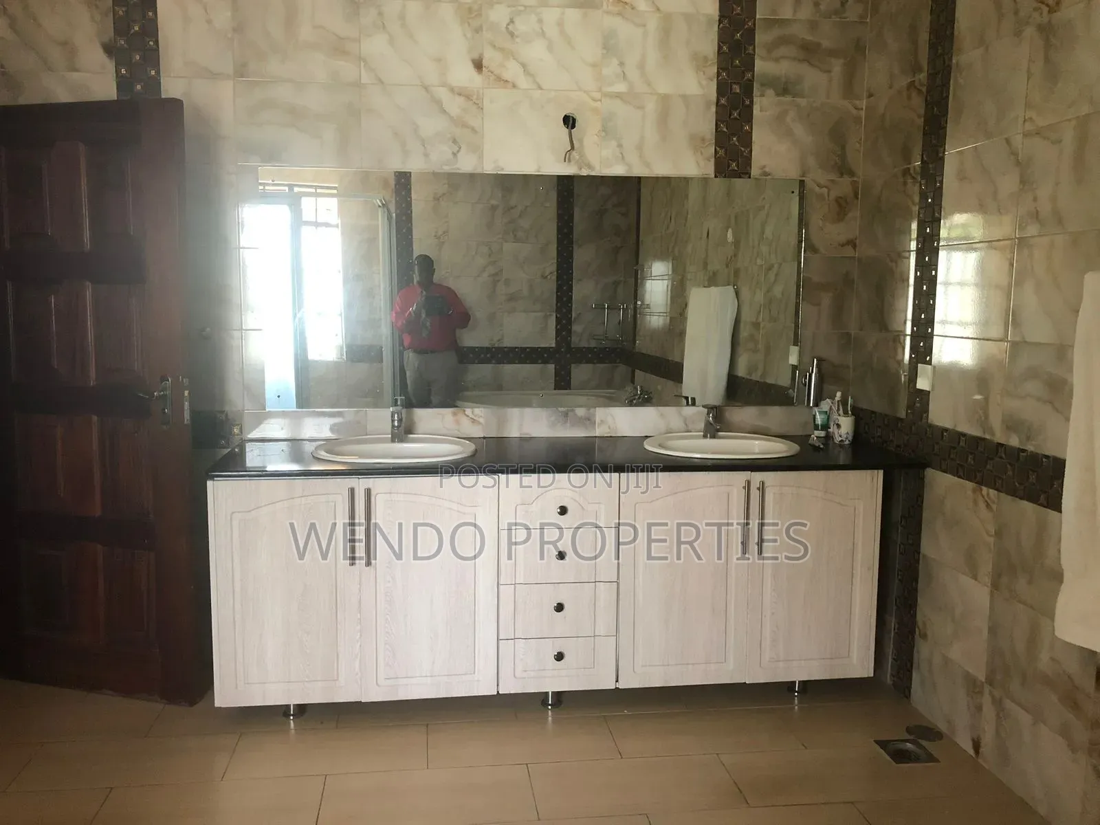 6bdrm Villa in Karen for rent