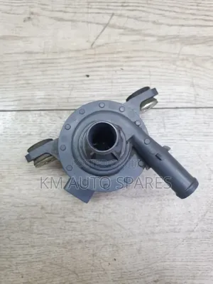 Toyota 2gr Hybrid Inverter Coolant Water Pump.
