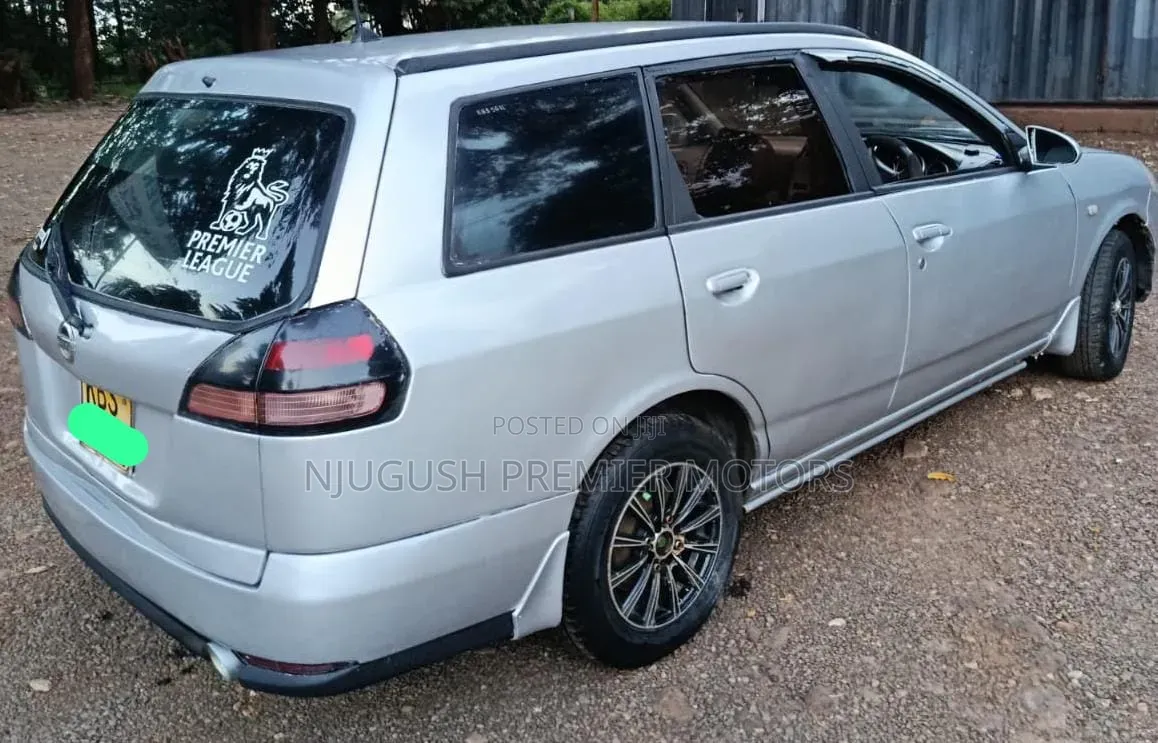 Nissan Wingroad 2006 Silver
