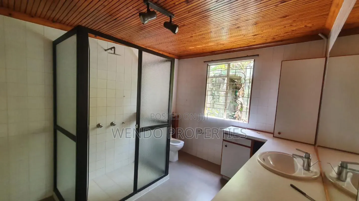 3bdrm Bungalow in Karen for rent
