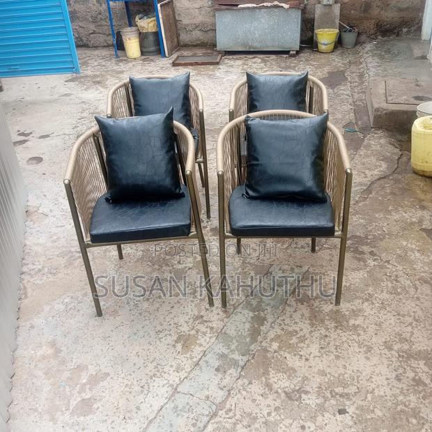 Intricate and Resplendent Seat