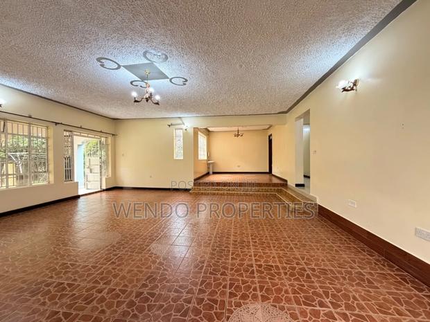 4bdrm Villa in Hardy for rent - thumbnail 8