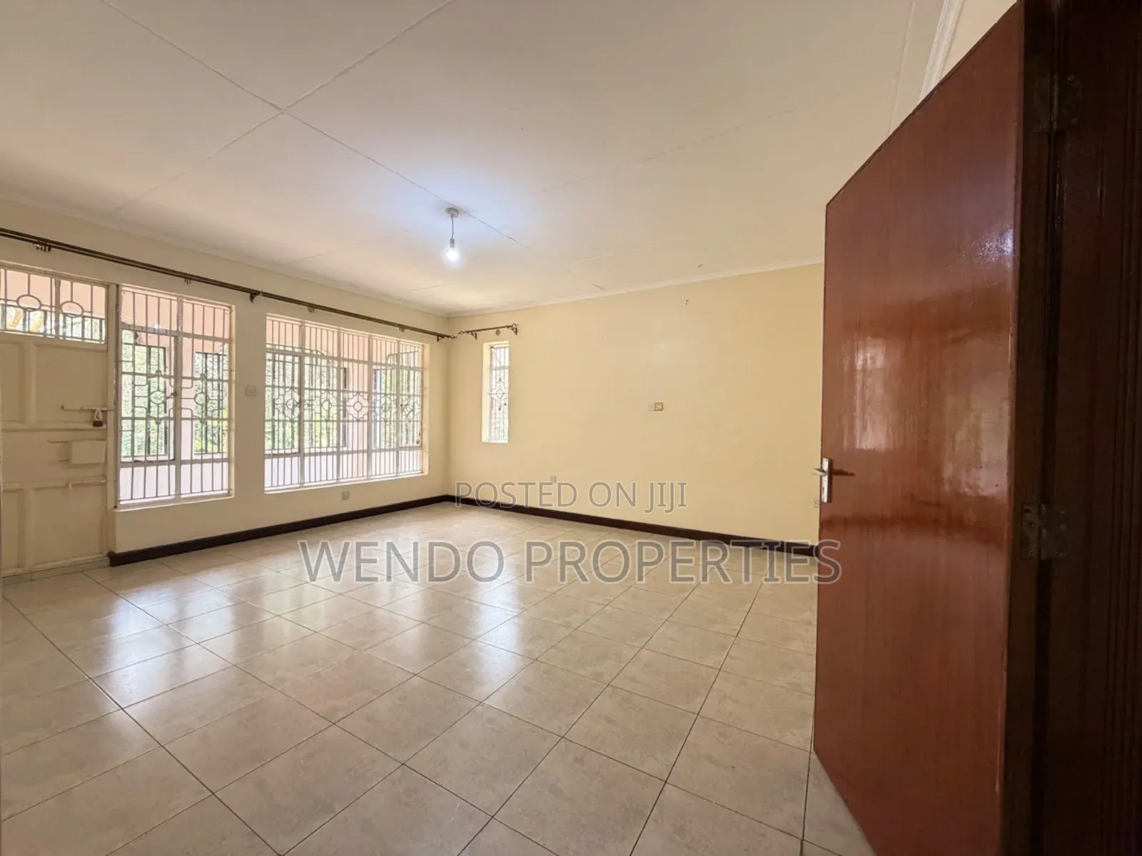 4bdrm Villa in Hardy for rent