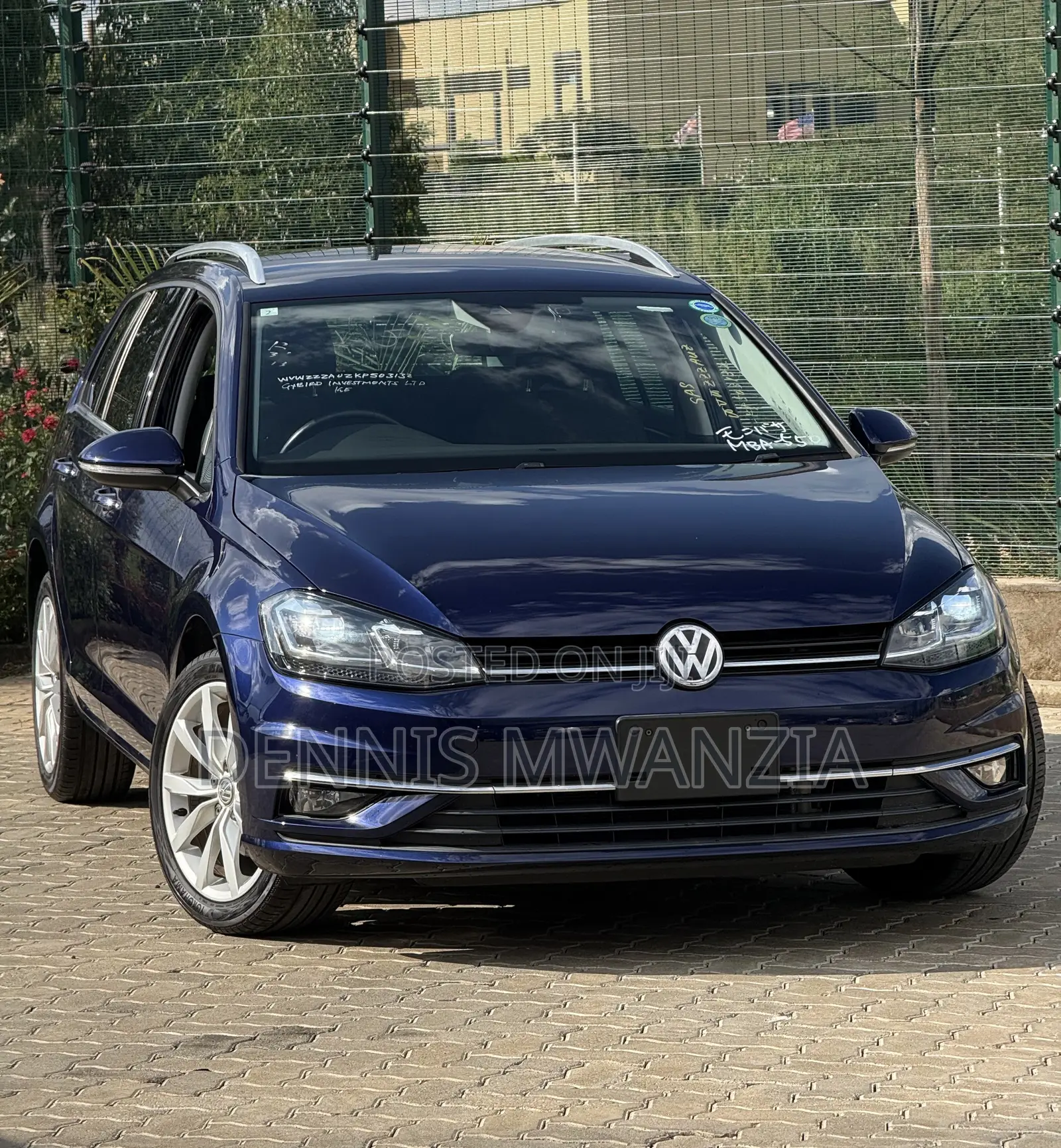 Volkswagen Golf 2019 Blue