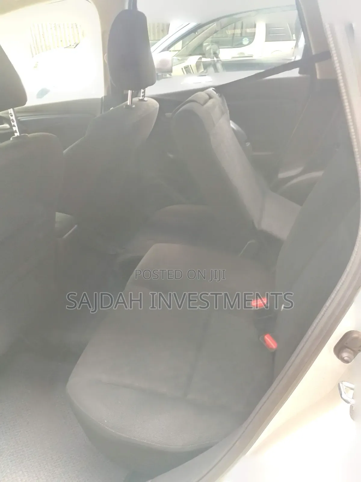 Honda Fit Shuttle 1.5 Hybrid 4WD 2019 White