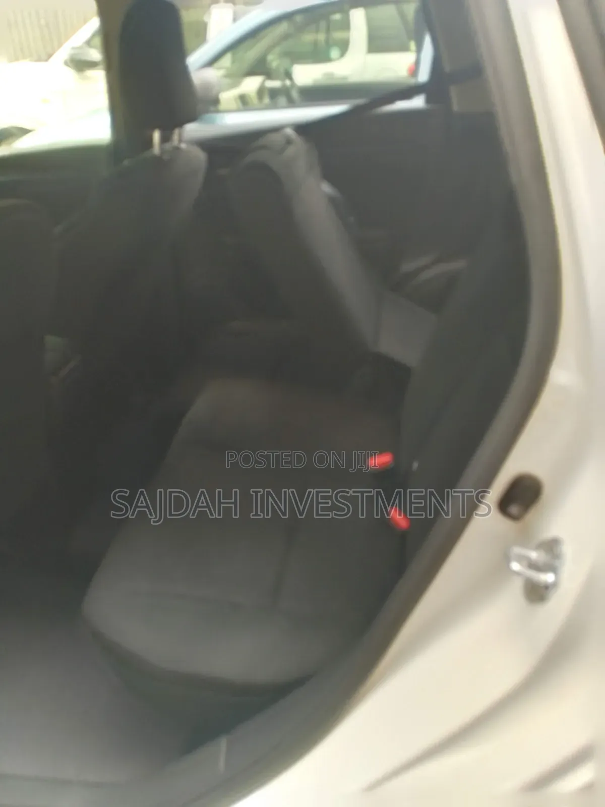 Honda Fit Shuttle 1.5 Hybrid 4WD 2019 White