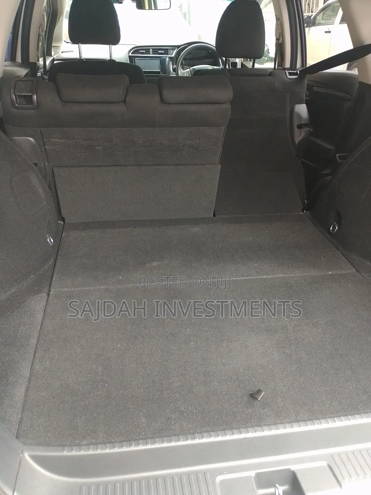 Honda Fit Shuttle 1.5 Hybrid 4WD 2019 White