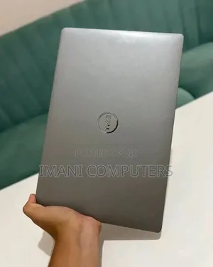 Laptop Dell Latitude 5430 32GB Intel Core i7 SSD 512GB