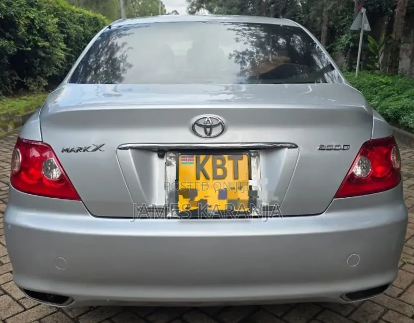 Toyota Mark X 2006 Silver