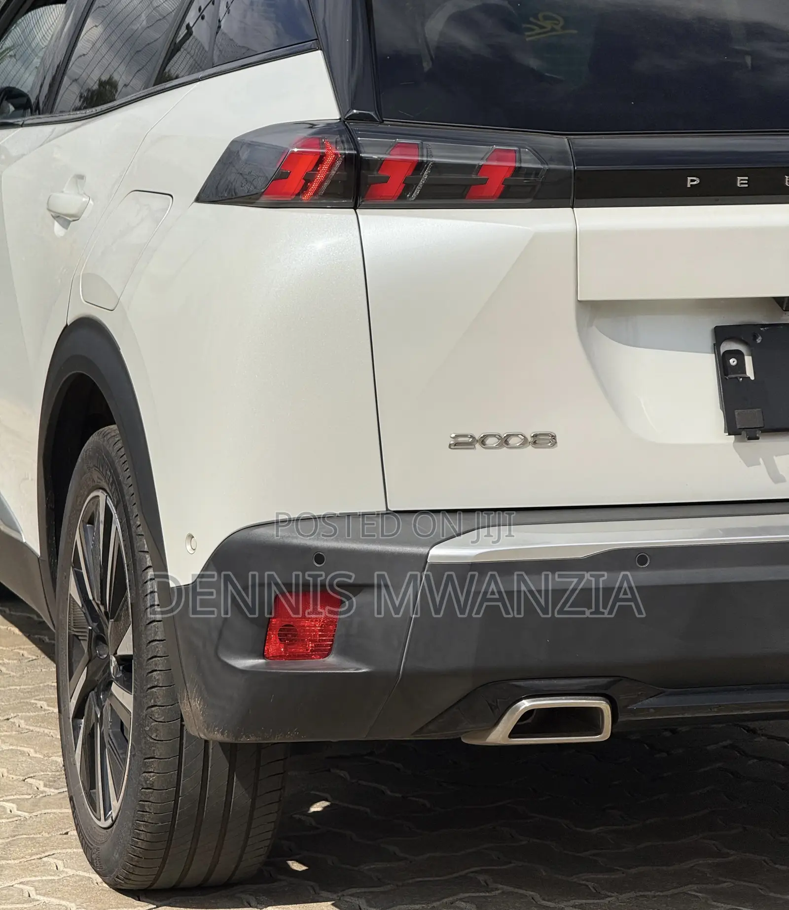 Peugeot 2008 2021 Pearl