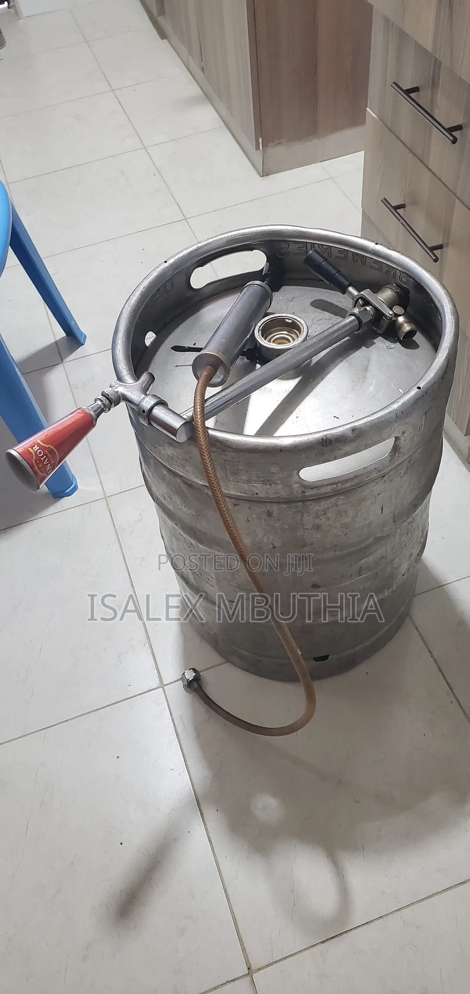 Keg Pump and Cylinder