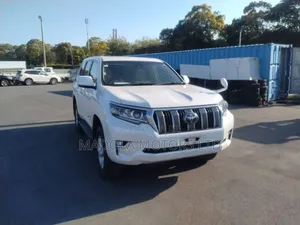Toyota Land Cruiser Prado 2.7 2020 Pearl