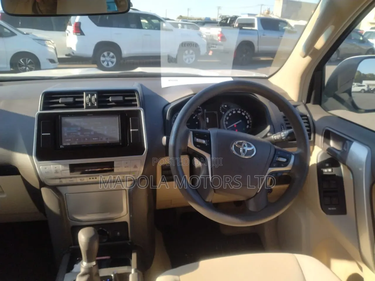Toyota Land Cruiser Prado 2.7 2020 Pearl