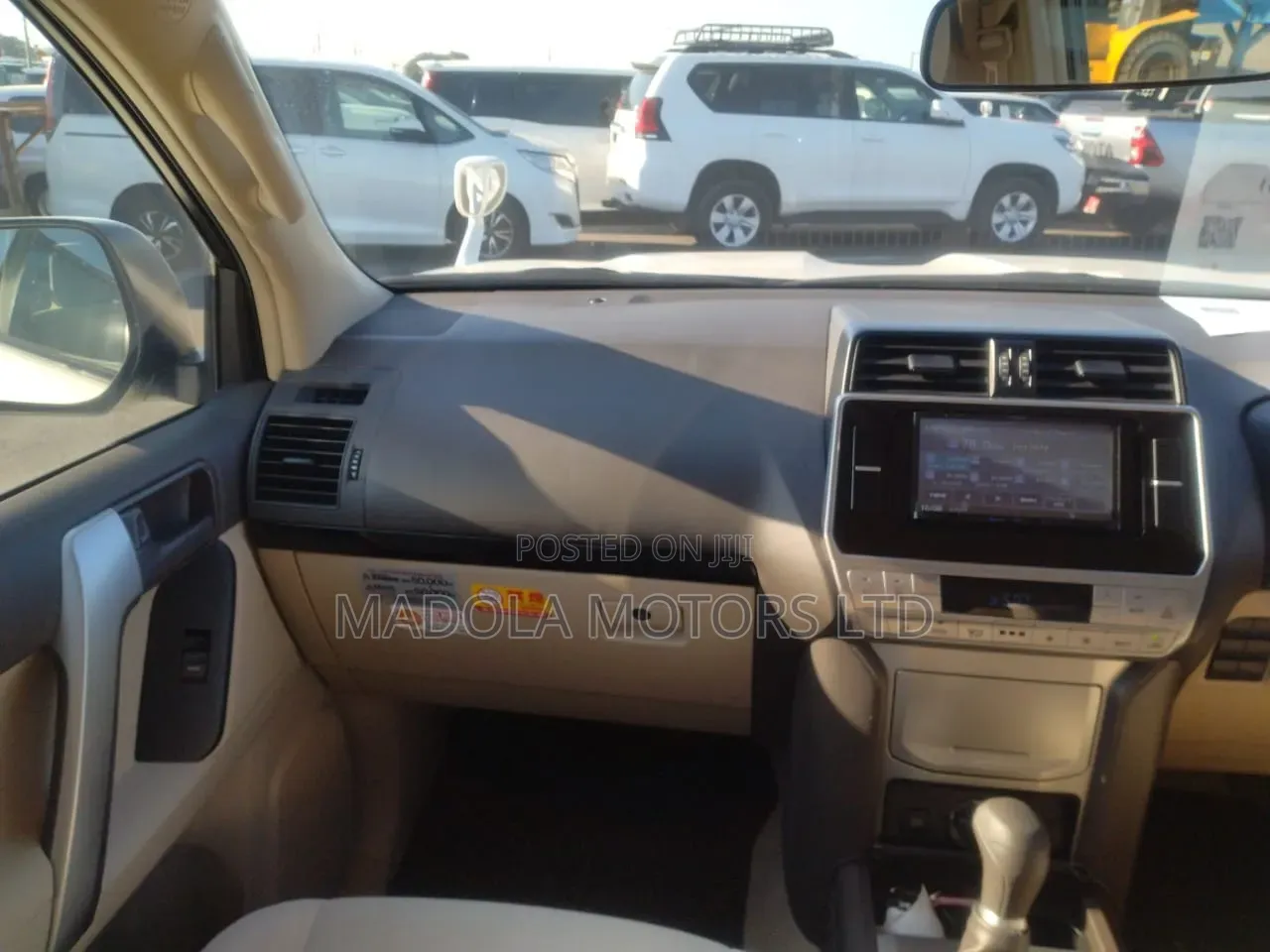 Toyota Land Cruiser Prado 2.7 2020 Pearl