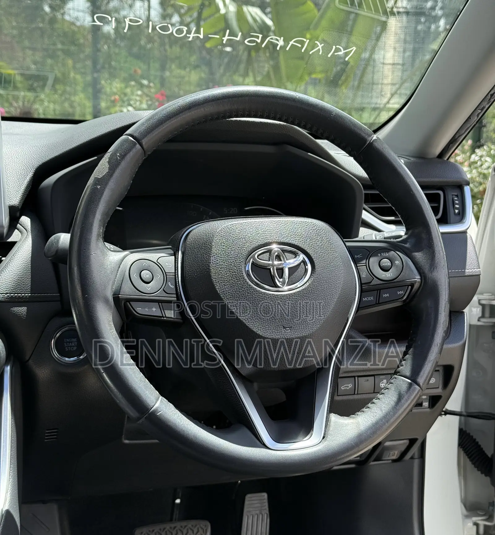 Toyota RAV4 2019 White