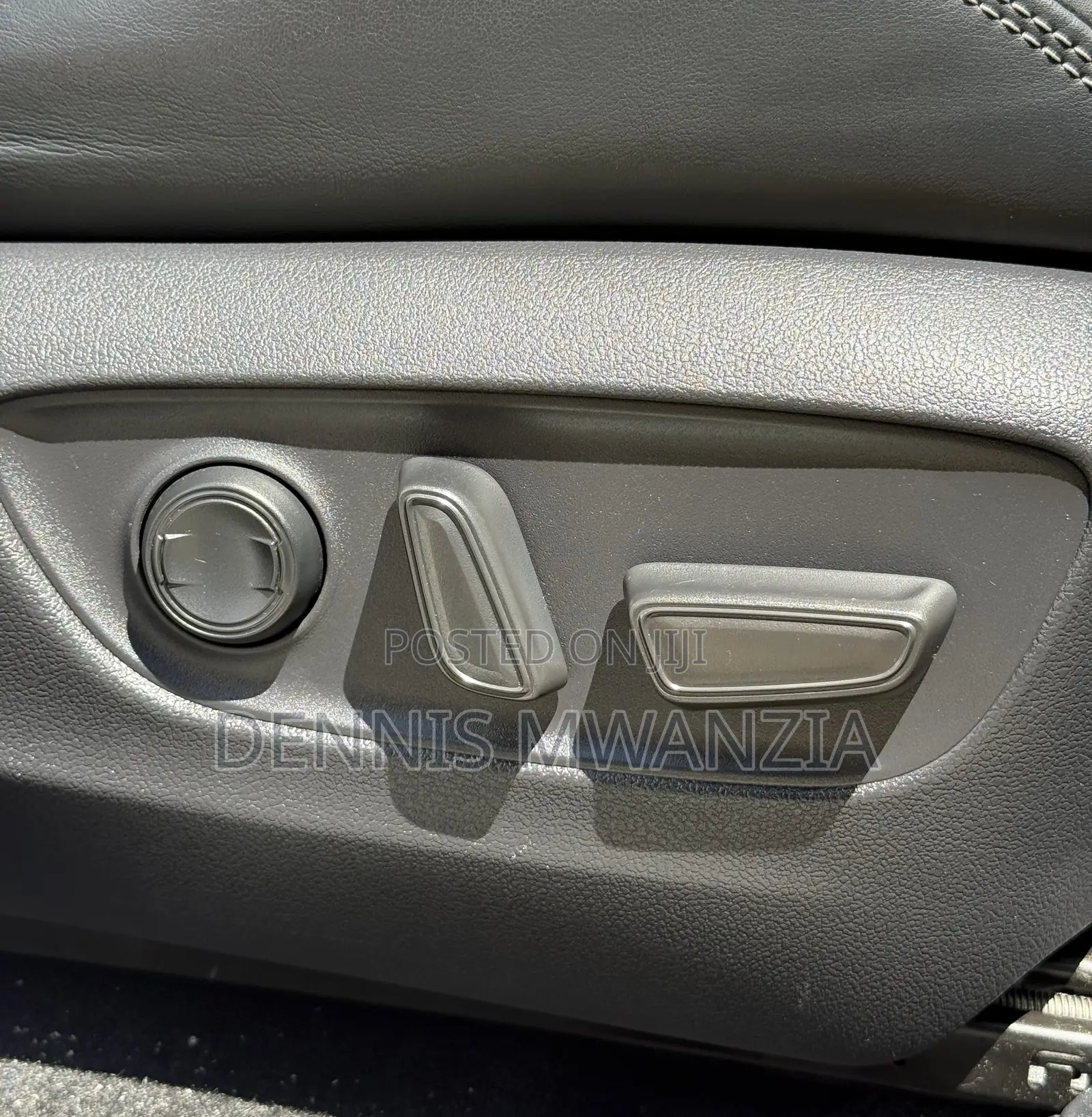 Toyota RAV4 2019 White