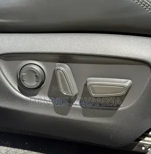 Toyota RAV4 2019 White