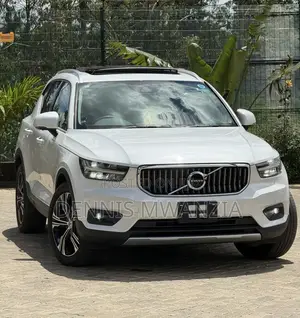 Volvo XC40 2019 Pearl