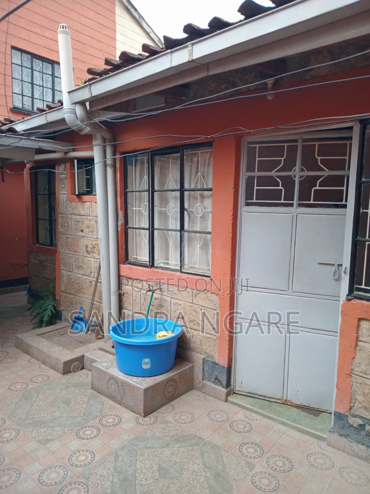 4bdrm Maisonette in Komarock Estate for sale