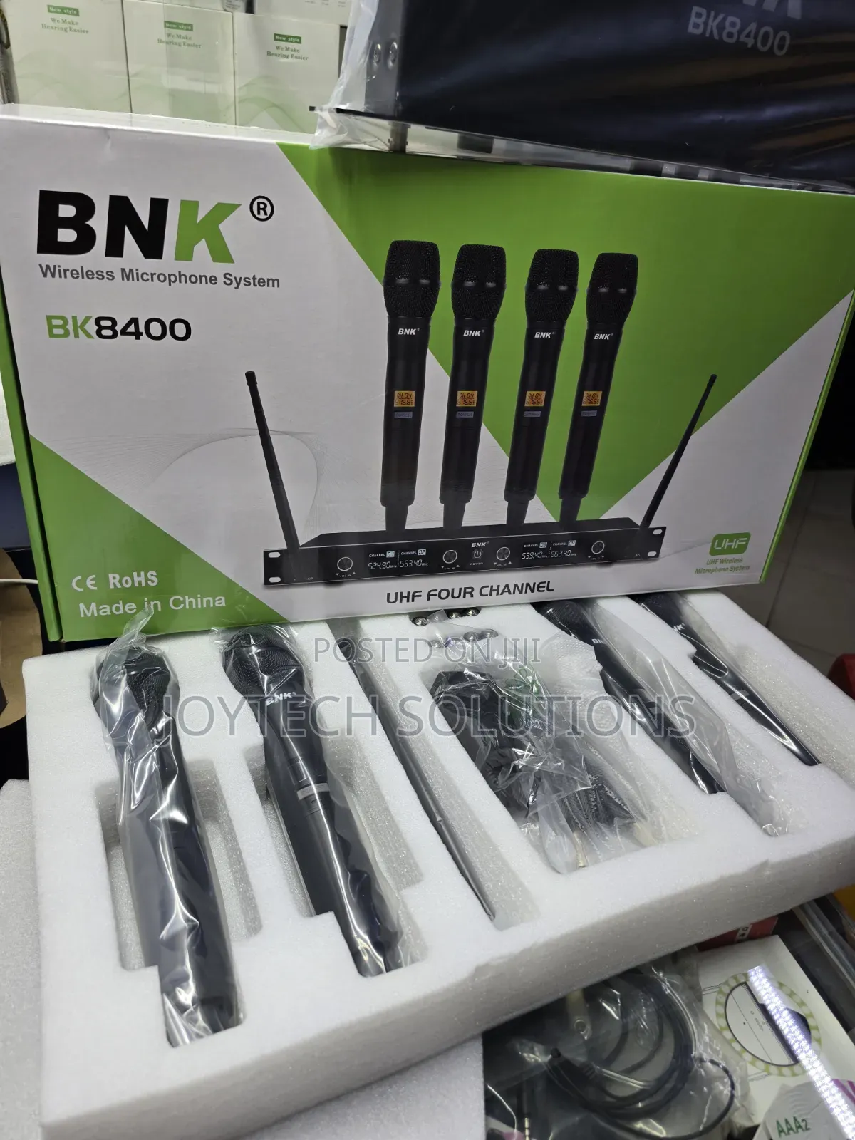 BNK Bk8400 4-in-1 Uhf Wireless Microphone Set – Brand New (Wholesale )