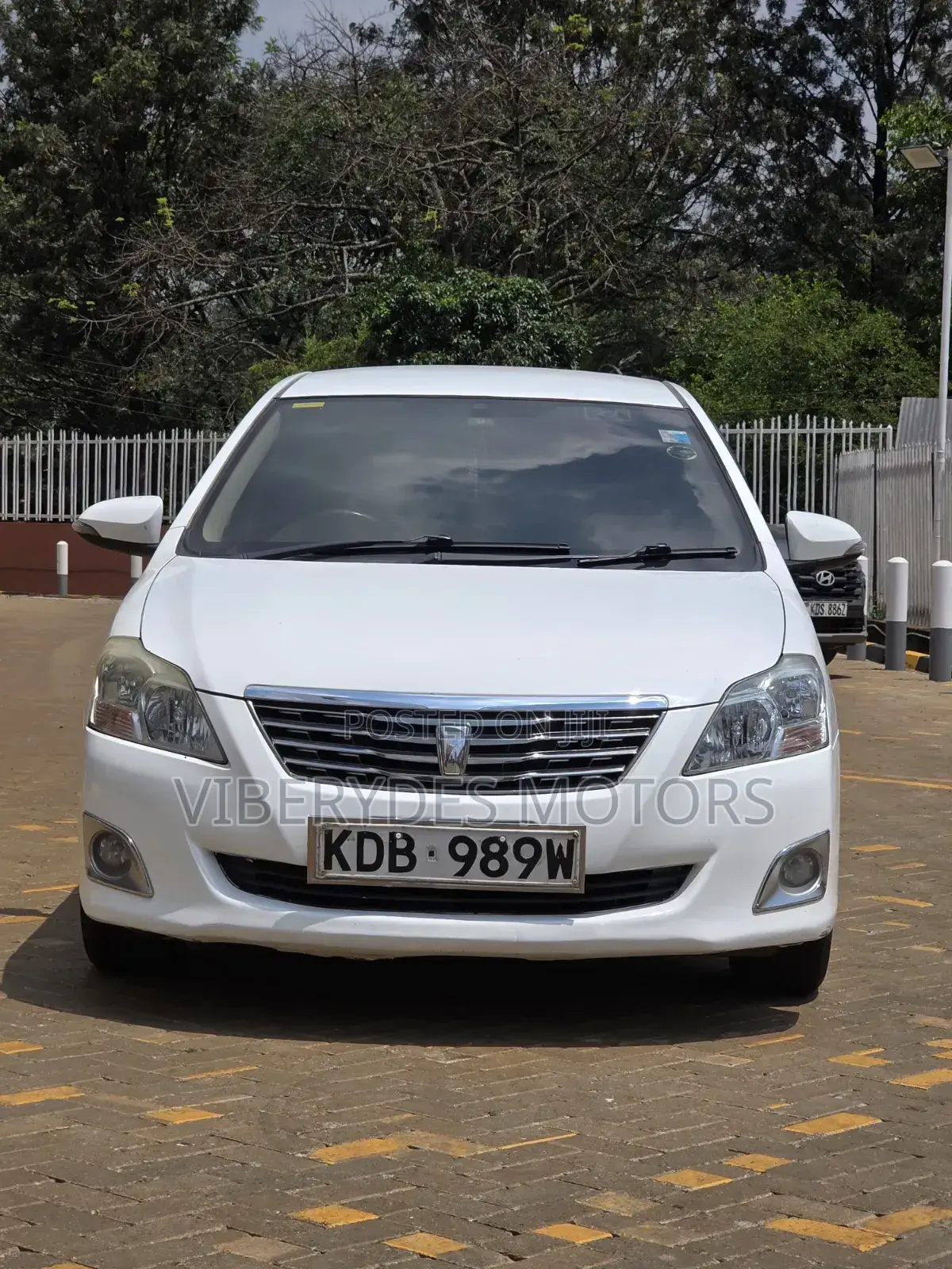 Toyota Premio 2013 White