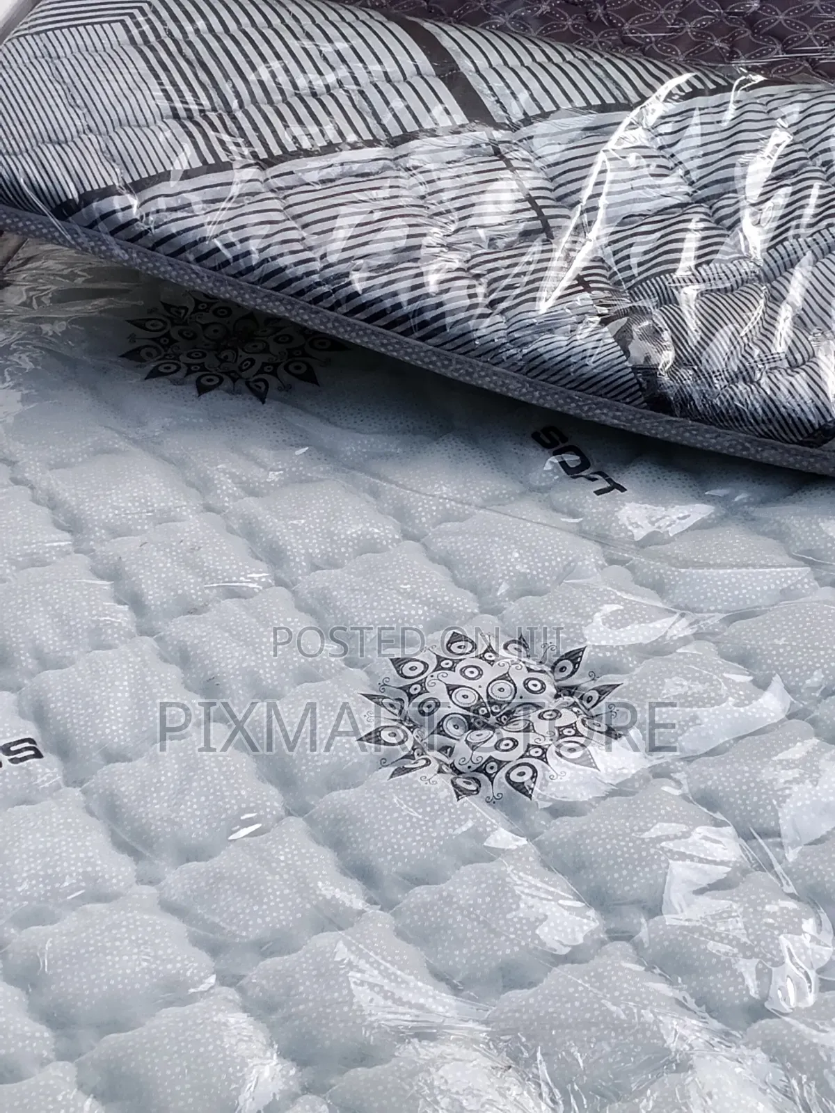 Back Support Memory Foam Mattress Topper- 5 by 6