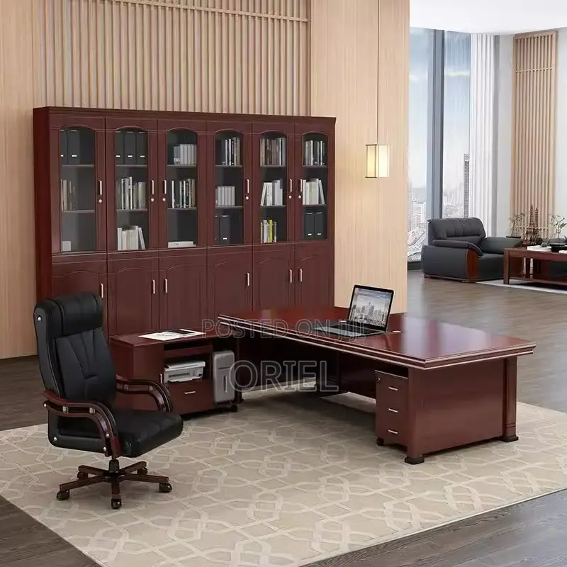 Office Desk : 1.8 Meters Executive Office Table