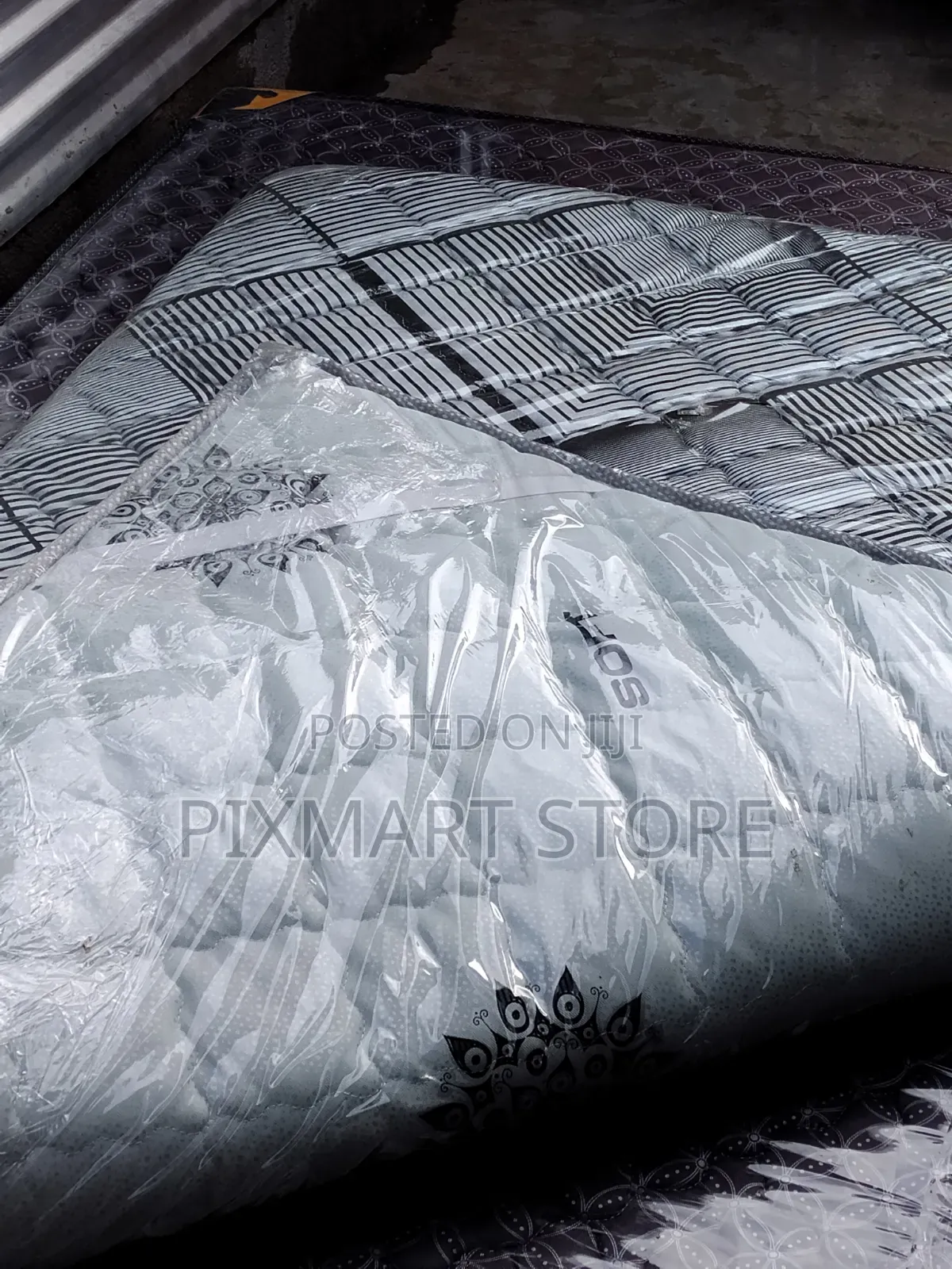 Thick Memory Foam Bed Mattress Topper 5x6