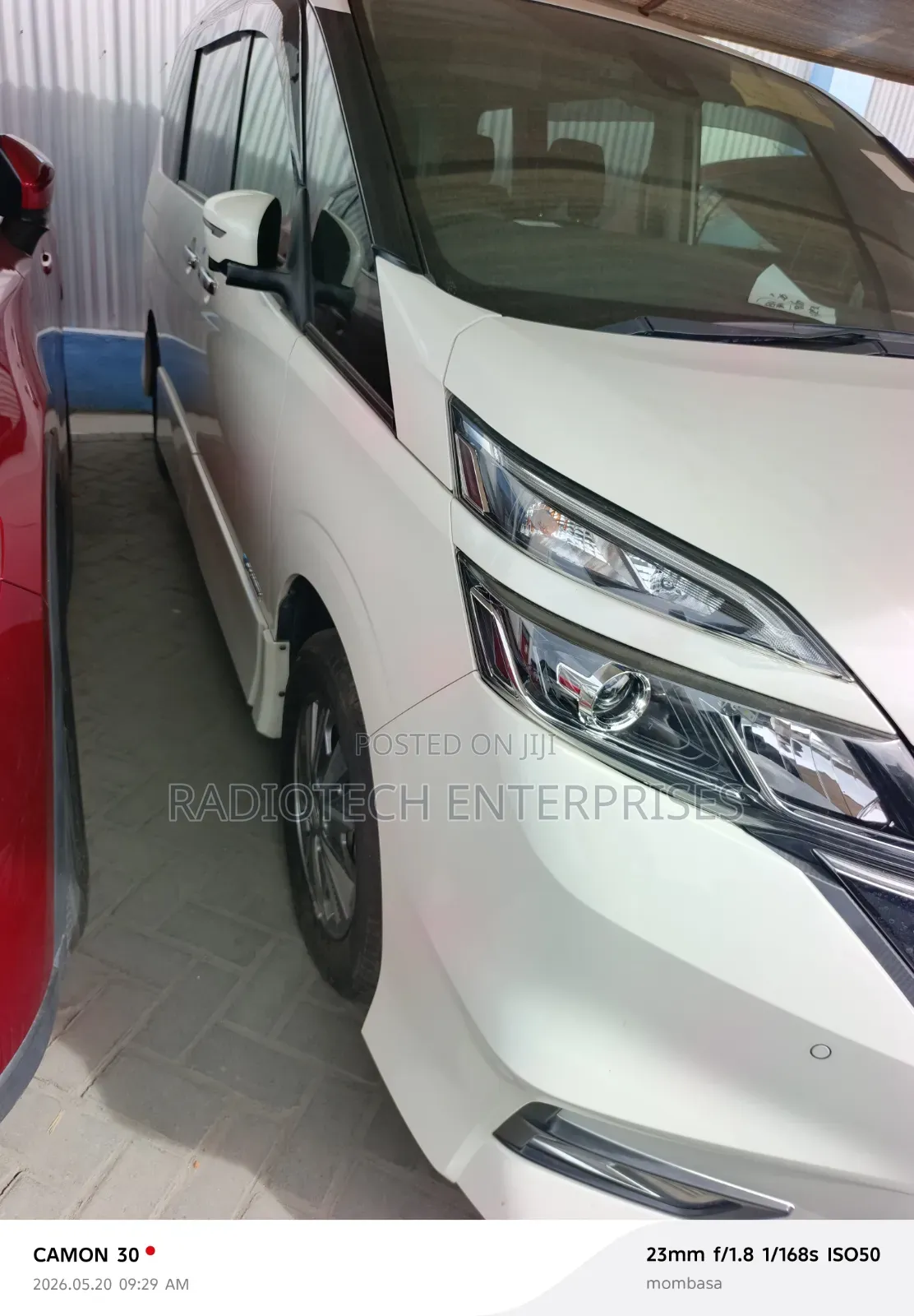 Nissan Serena 2019 White