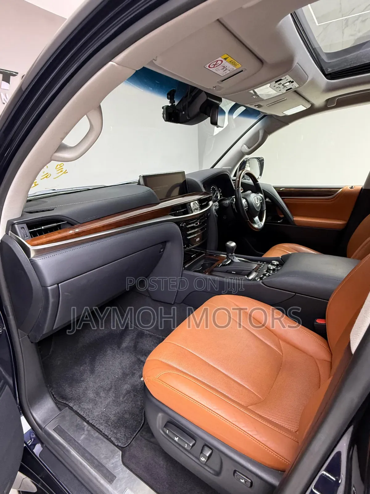 Lexus LX 2020 Blue