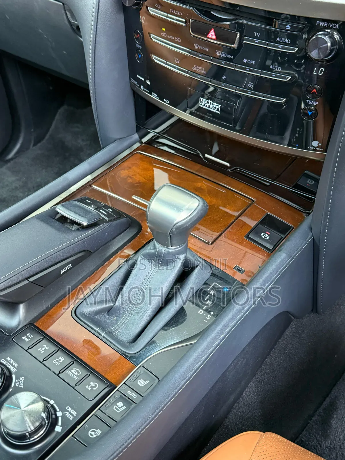Lexus LX 2020 Blue