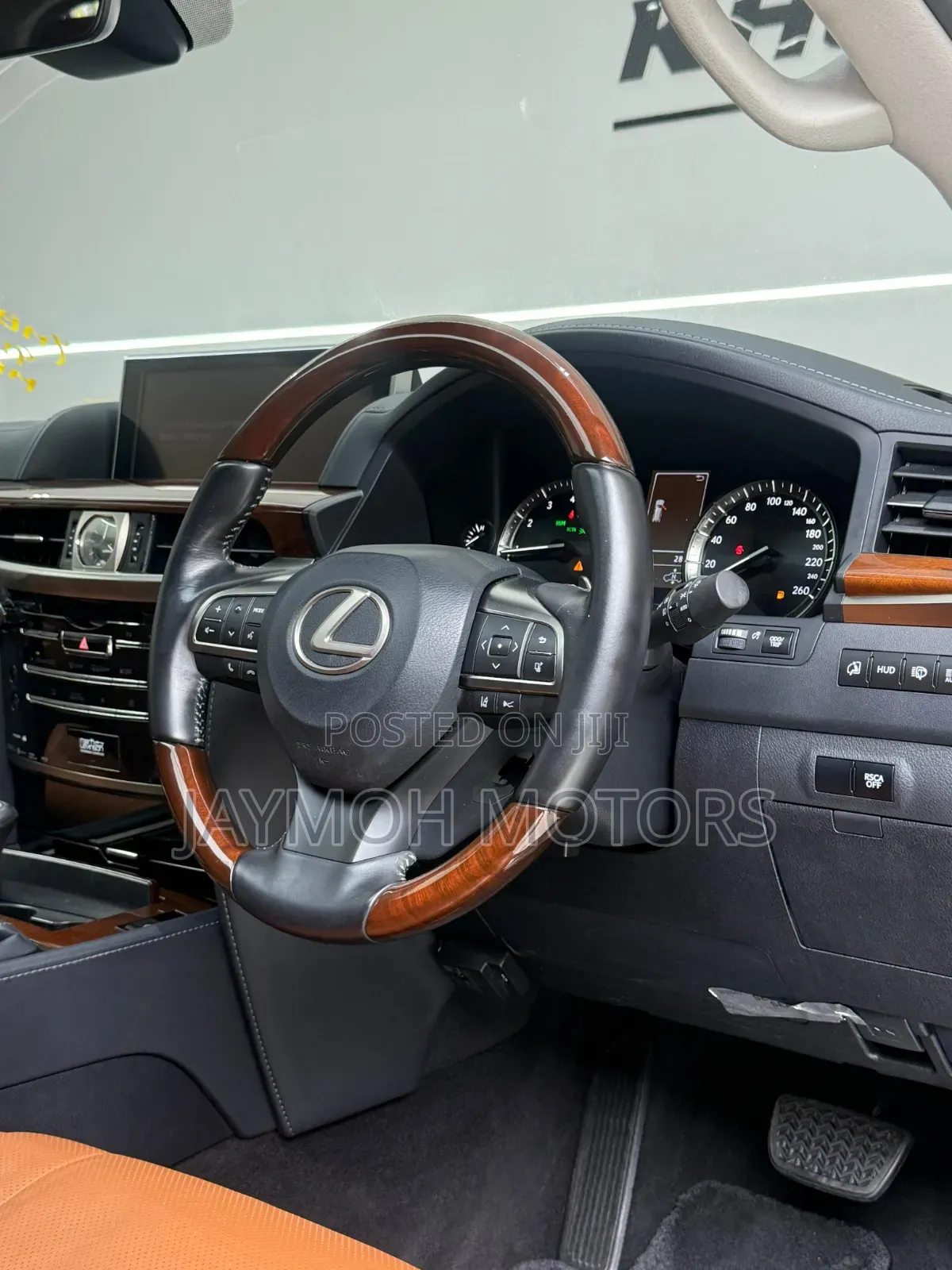 Lexus LX 2020 Blue