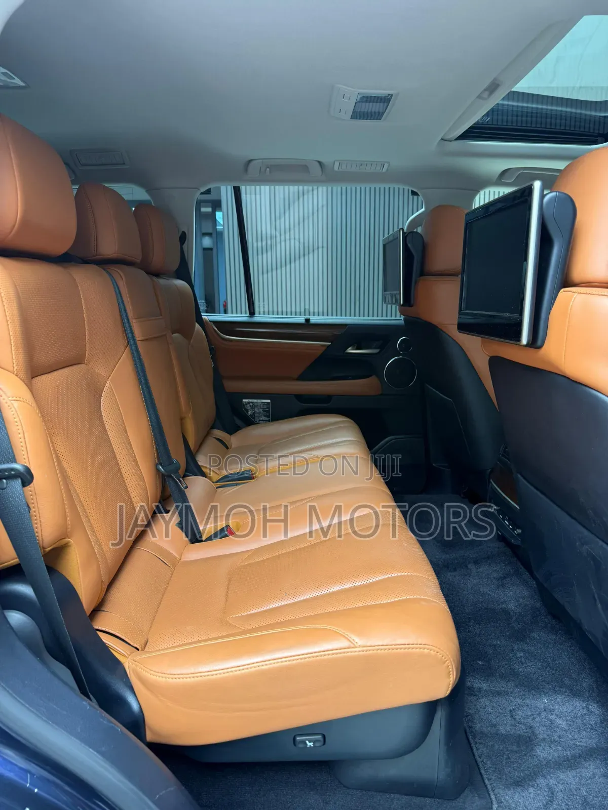 Lexus LX 2020 Blue
