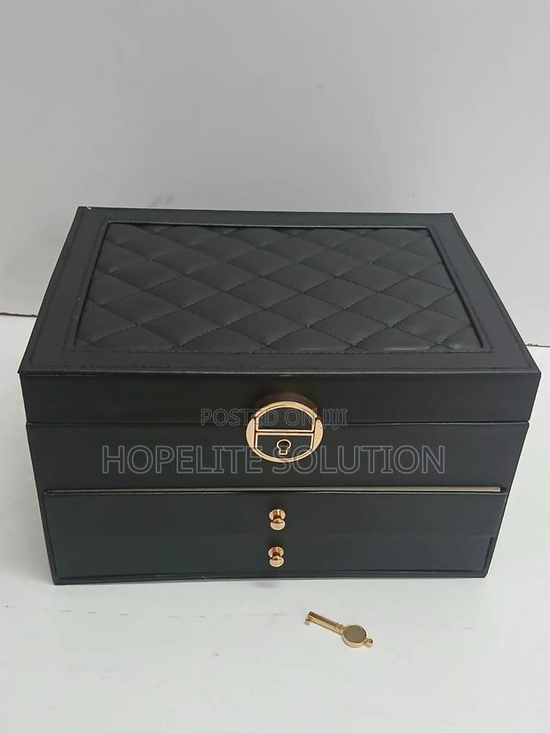 3 Layered Jewelry Storage Box - thumbnail 4