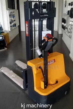 2 Ton Fully Electric Pallet Stacker Available
