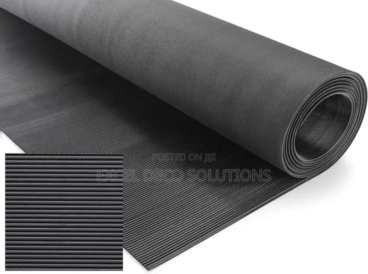 Ribbed Rubber Mat – Durable Flooring for Busy Spaces
